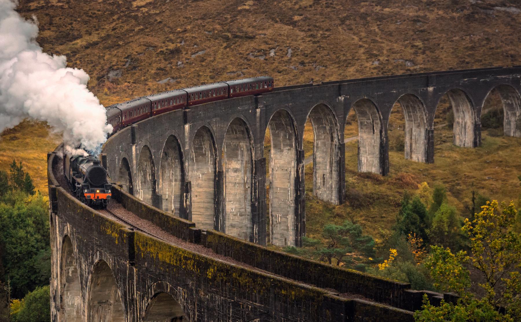 Glenfinnan Viaduct Scotland train